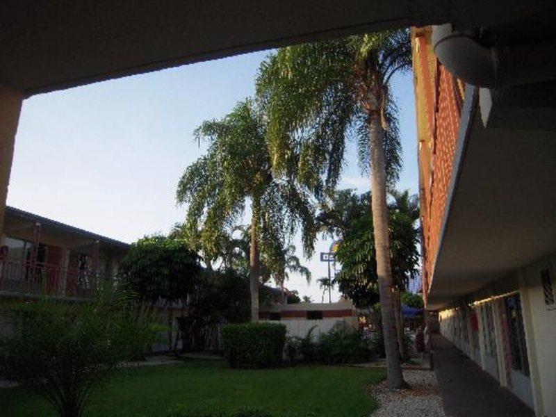 Days Inn By Wyndham West Palm Beach Ngoại thất bức ảnh