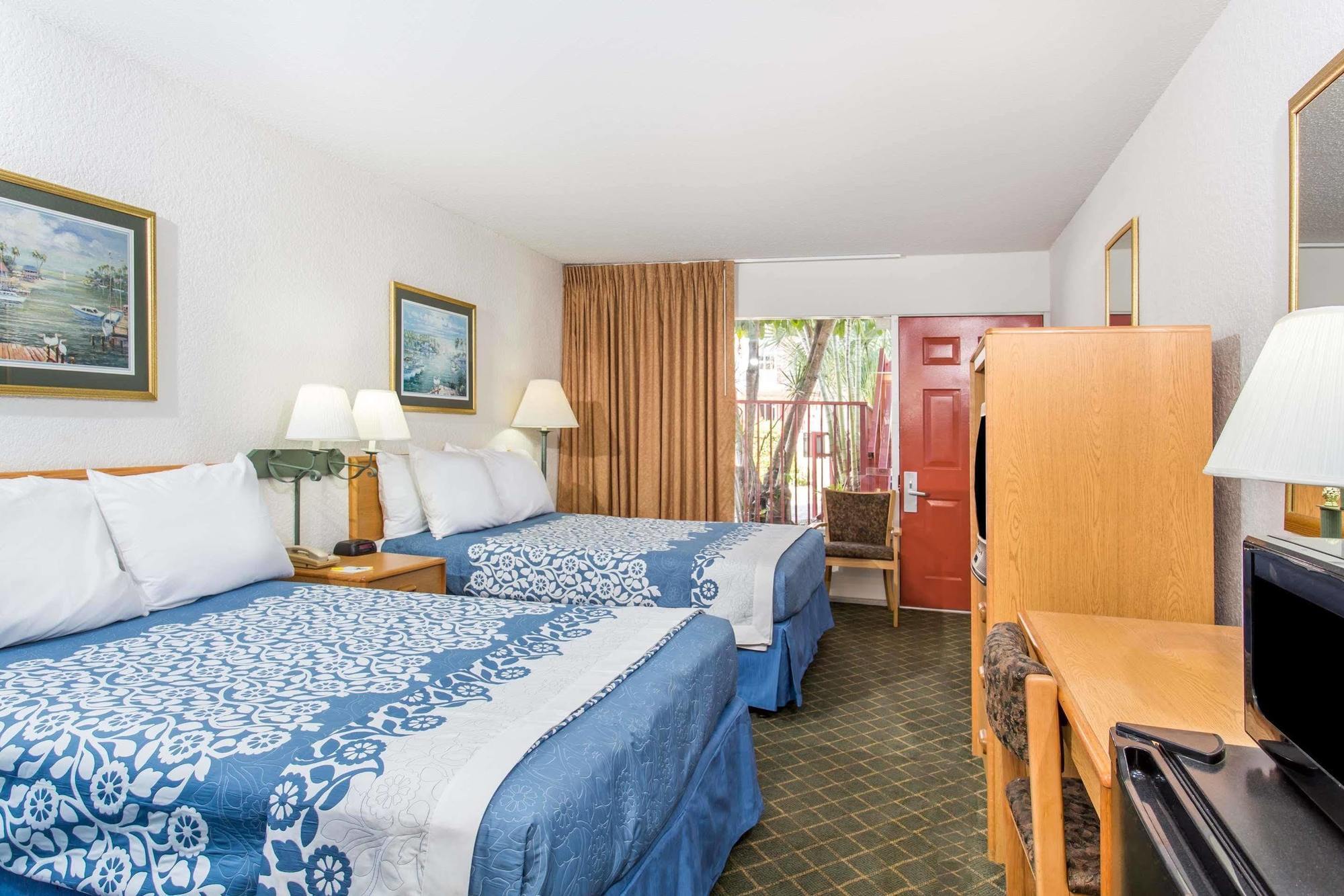 Days Inn By Wyndham West Palm Beach Ngoại thất bức ảnh