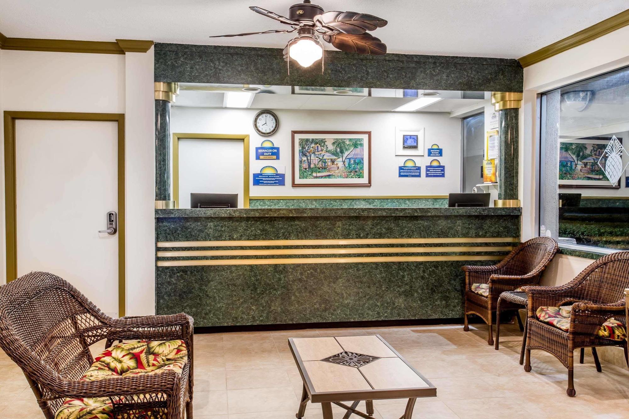 Days Inn By Wyndham West Palm Beach Ngoại thất bức ảnh